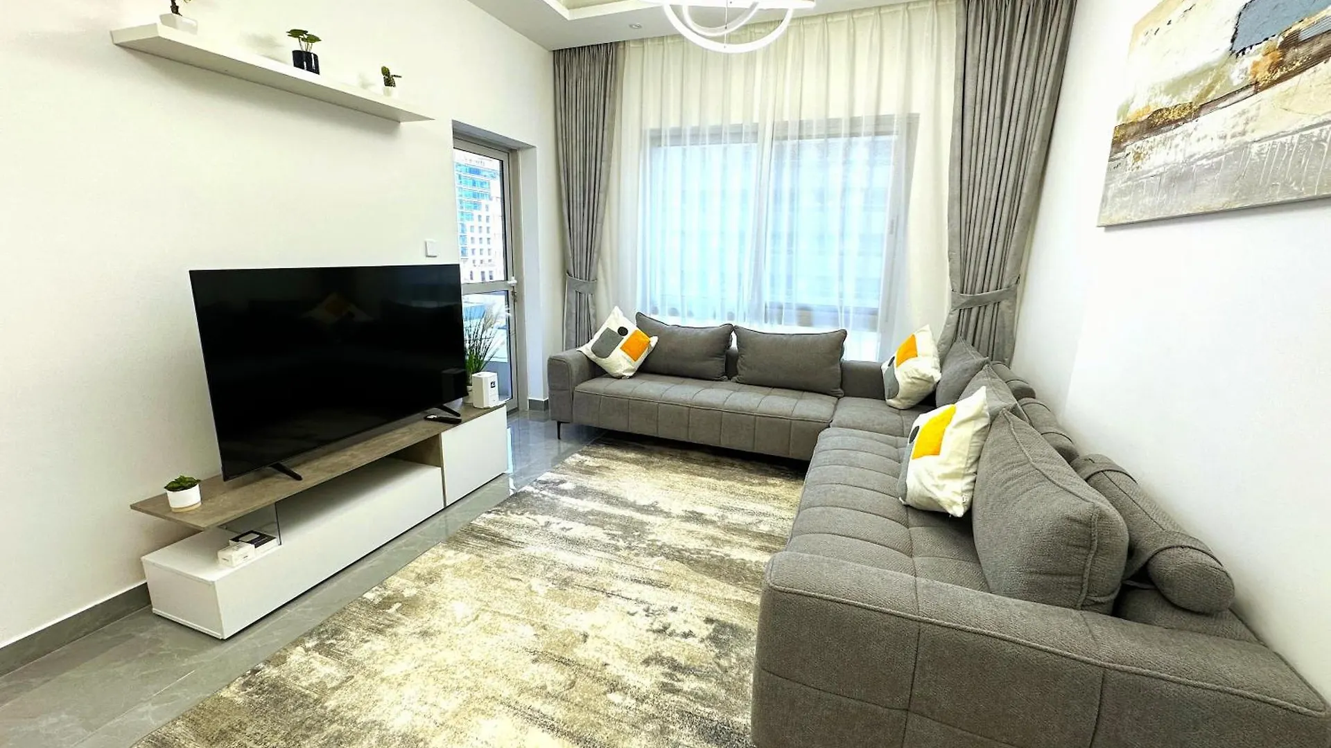 Dubai Marina - 1Bhk Fancy Apartment
